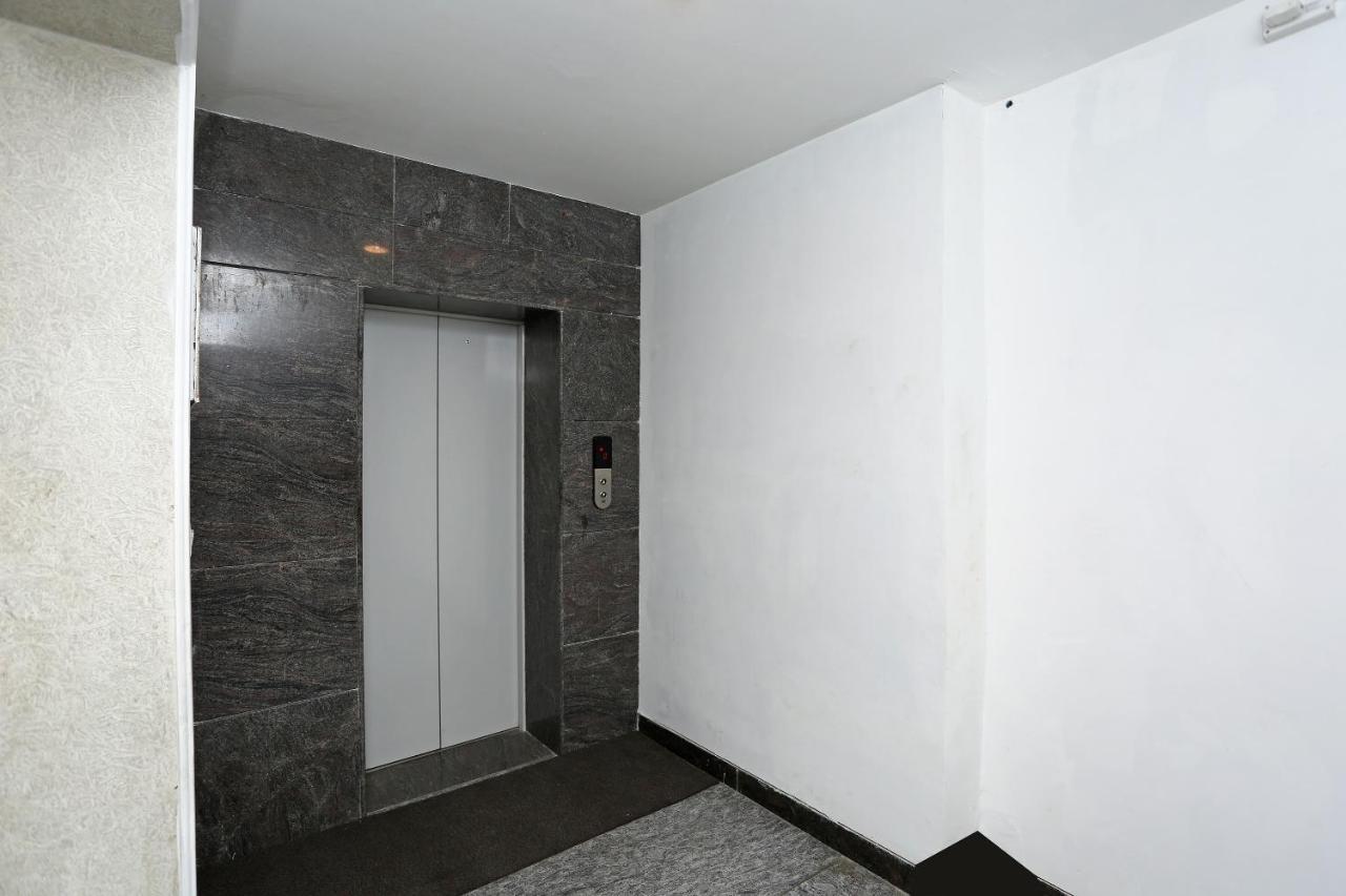 Airport Hotel Ambrosia Yeni Delhi Dış mekan fotoğraf