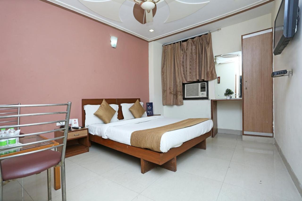 Airport Hotel Ambrosia Yeni Delhi Dış mekan fotoğraf