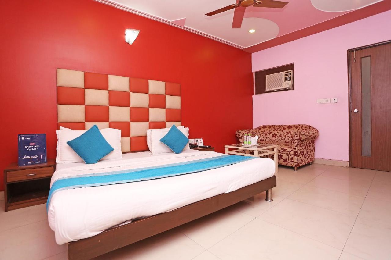 Airport Hotel Ambrosia Yeni Delhi Dış mekan fotoğraf