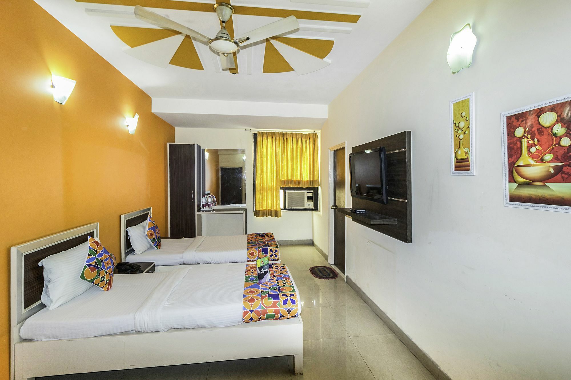Airport Hotel Ambrosia Yeni Delhi Dış mekan fotoğraf