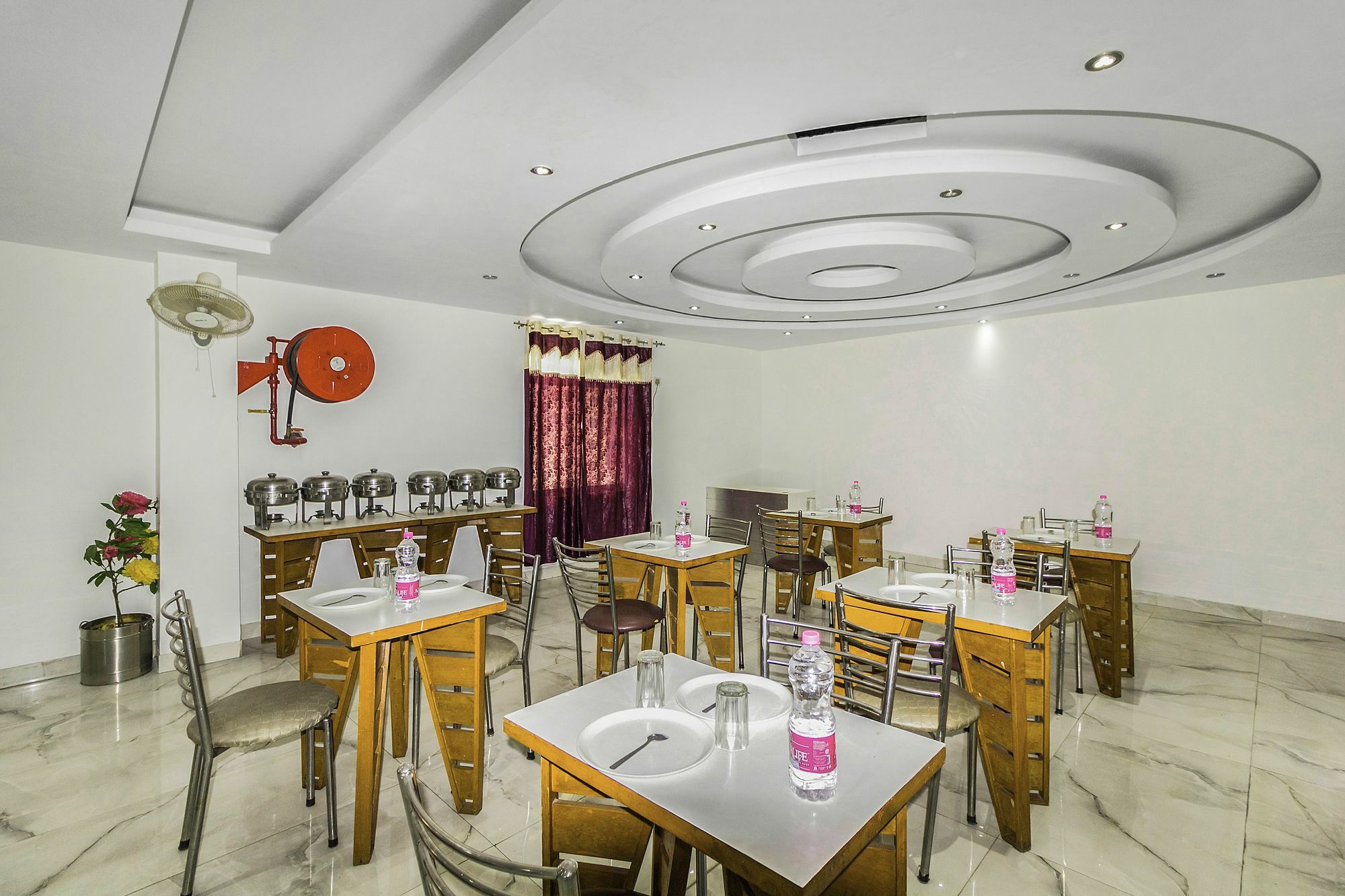 Airport Hotel Ambrosia Yeni Delhi Dış mekan fotoğraf