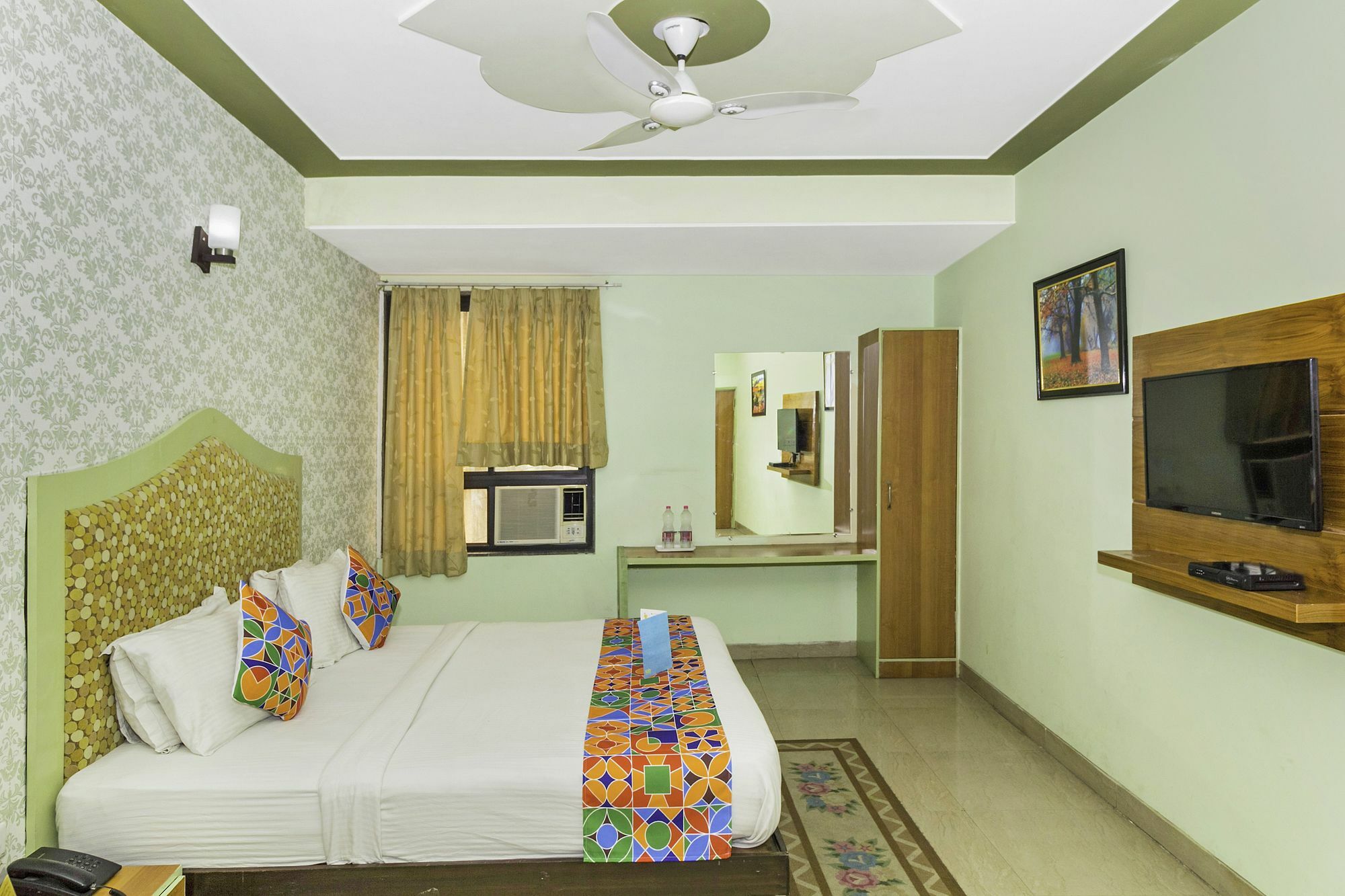 Airport Hotel Ambrosia Yeni Delhi Dış mekan fotoğraf