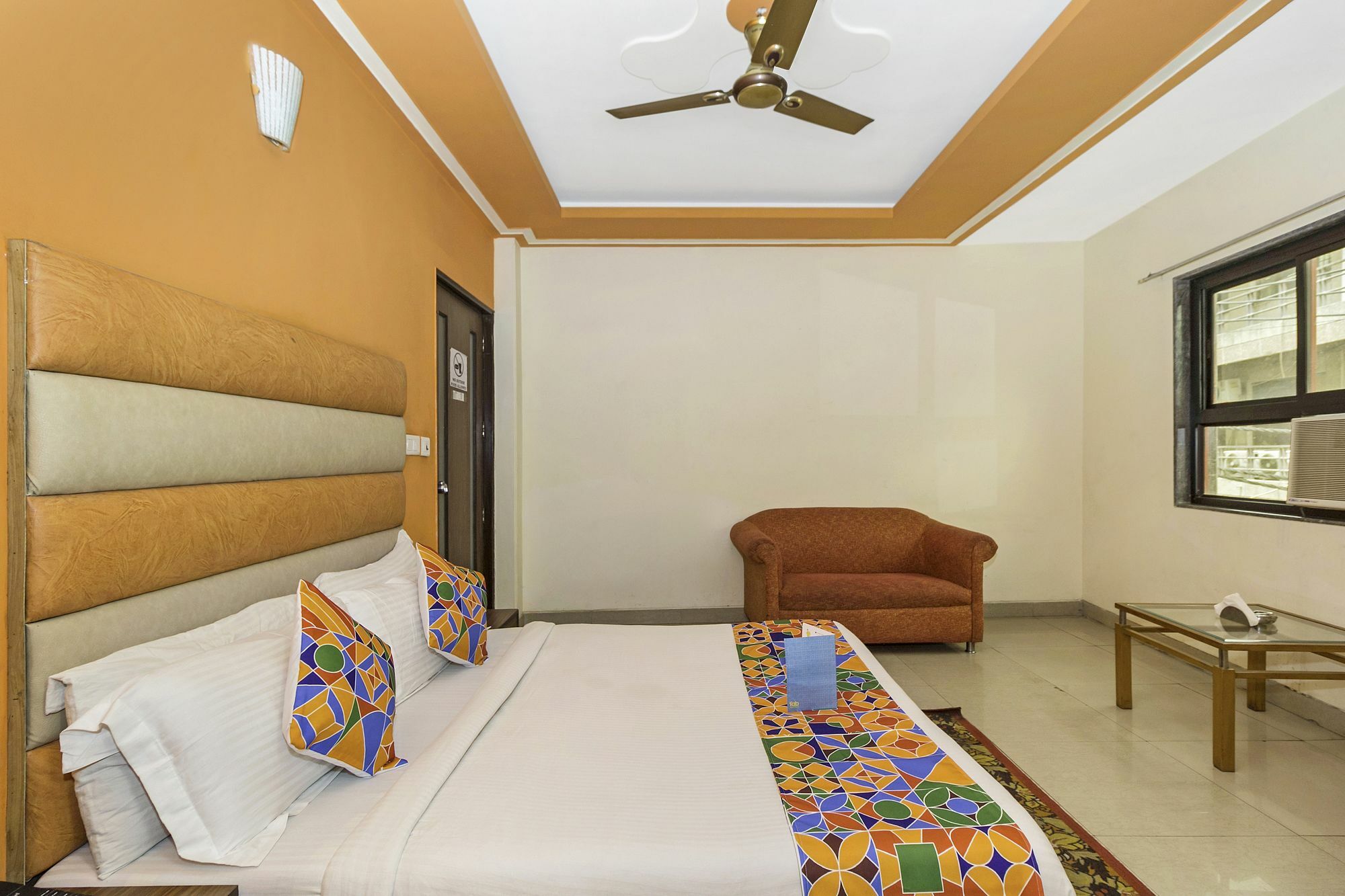 Airport Hotel Ambrosia Yeni Delhi Dış mekan fotoğraf